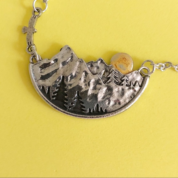 Winter Mountain Sunset Medallion Silver Tone Necklace - Picture 3 of 8